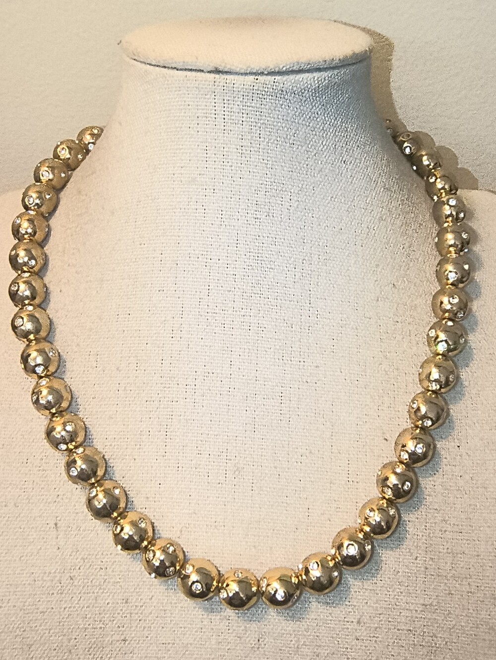 Vtg Ann Taylor Brilliant Crystal Inset Gold Tone Big Bead Heavy Necklace